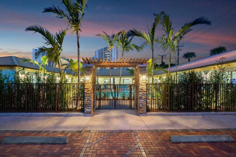 Bermuda Bungalows ウェストパームビーチ エクステリア 写真