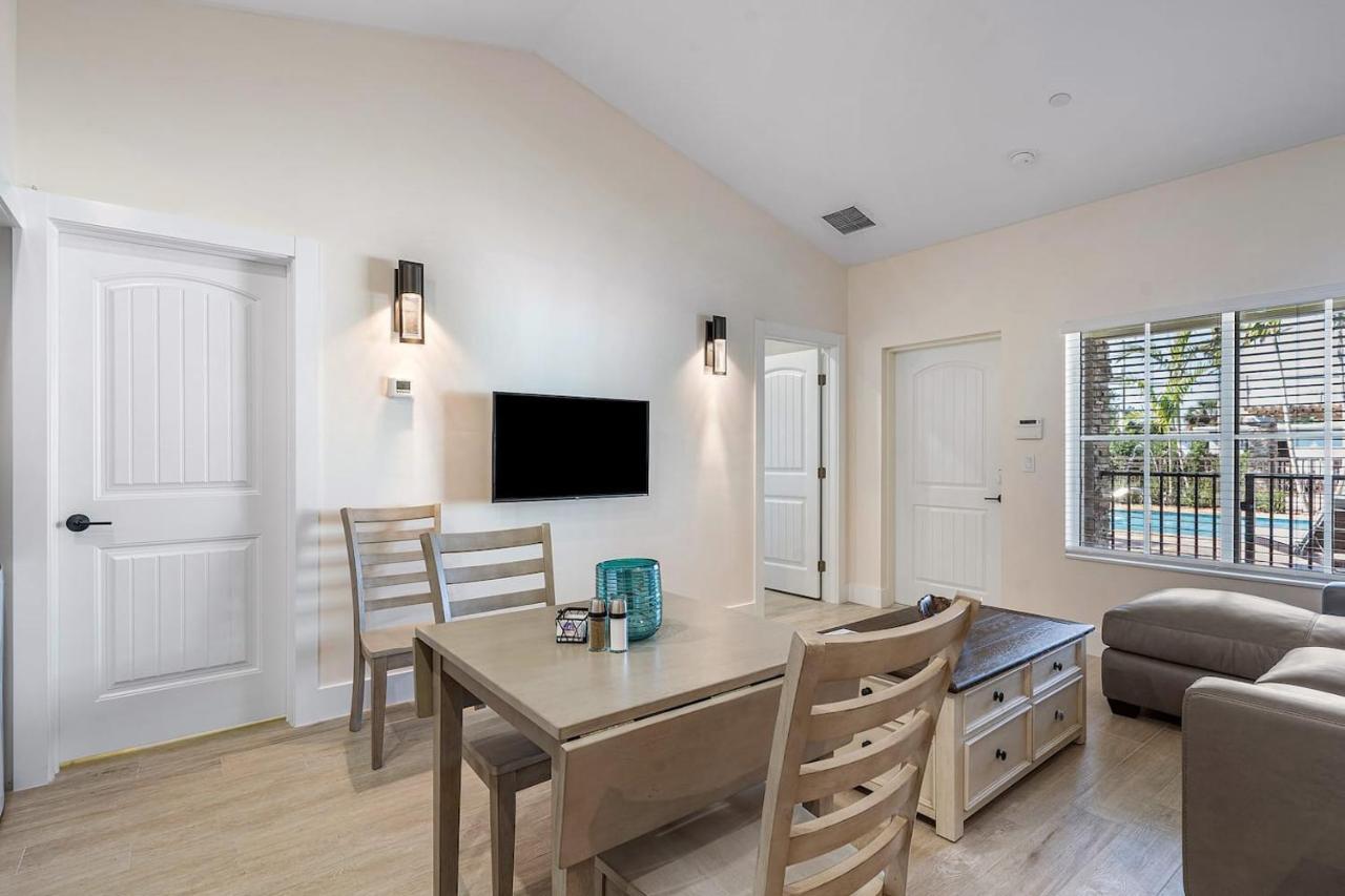 Bermuda Bungalows ウェストパームビーチ エクステリア 写真