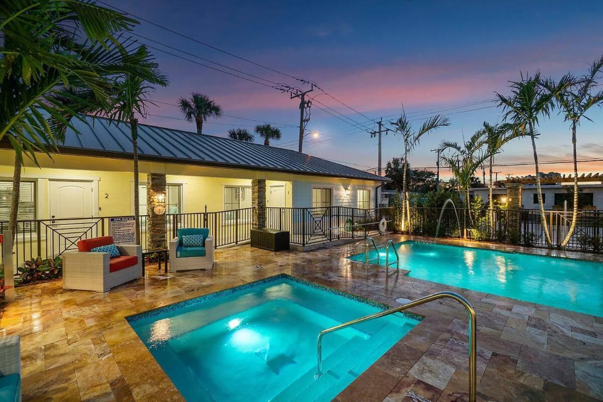 Bermuda Bungalows ウェストパームビーチ エクステリア 写真